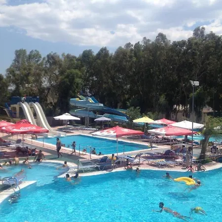 Parque de Campismo Golden Sunset